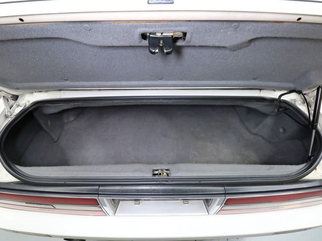 1989 Toyota Soarer JDM car for sale — photo 24 of 25