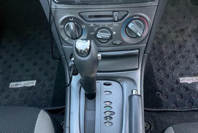 2003 Toyota Celica JDM car for sale — photo 11 of 25