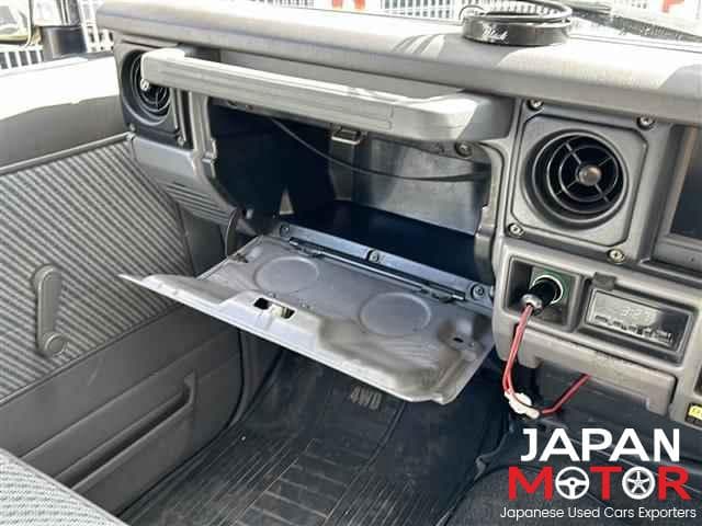 1993 Toyota Land Cruiser Prado JDM car for sale — photo 19 of 20