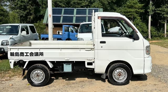 2000 Daihatsu Hijet JDM car for sale — photo 4 of 16