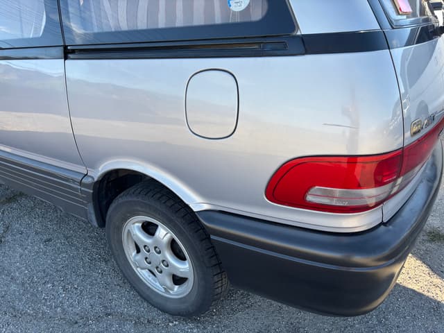 1993 Toyota Estima JDM car for sale — photo 6 of 25