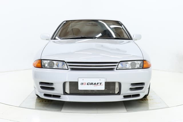 1992 Nissan Skyline JDM car for sale — photo 4 of 10