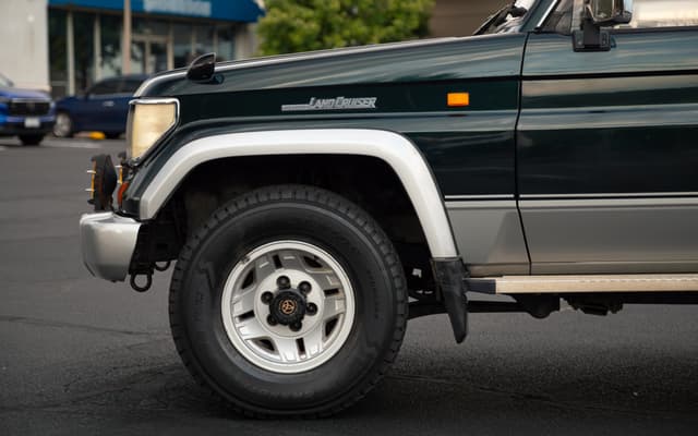 1994 Toyota Land Cruiser JDM car for sale — photo 7 of 13