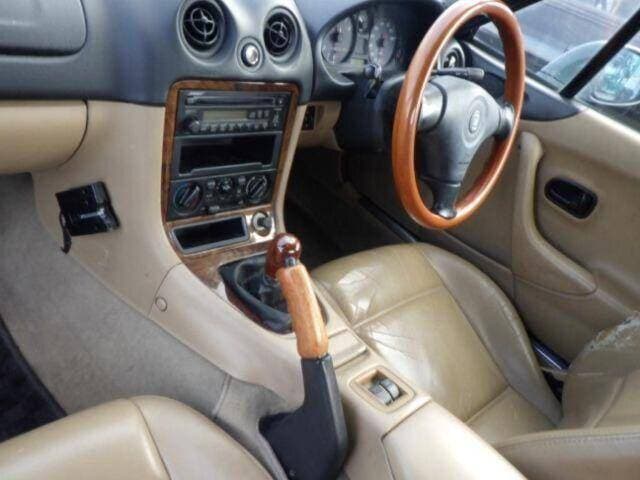 1998 Mazda Roadster (Eunos Roadster / MX-5) JDM car for sale — photo 3 of 6