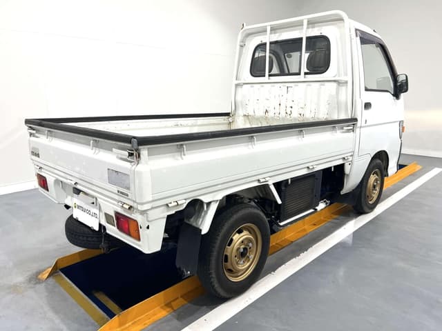 1995 Daihatsu Hijet JDM car for sale — photo 4 of 25