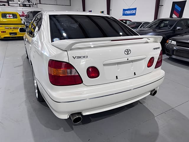 1997 Toyota Aristo JDM car for sale — photo 4 of 25
