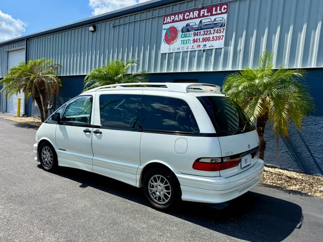 1998 Toyota Estima JDM car for sale — photo 5 of 23