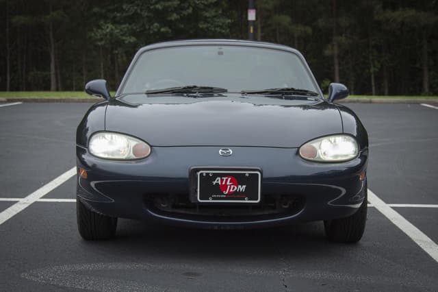 1999 Mazda Roadster (Eunos Roadster / MX-5) JDM car for sale — photo 4 of 14