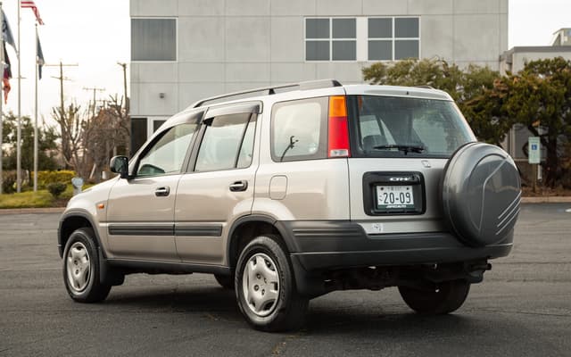1996 Honda CR-V JDM car for sale — photo 9 of 19