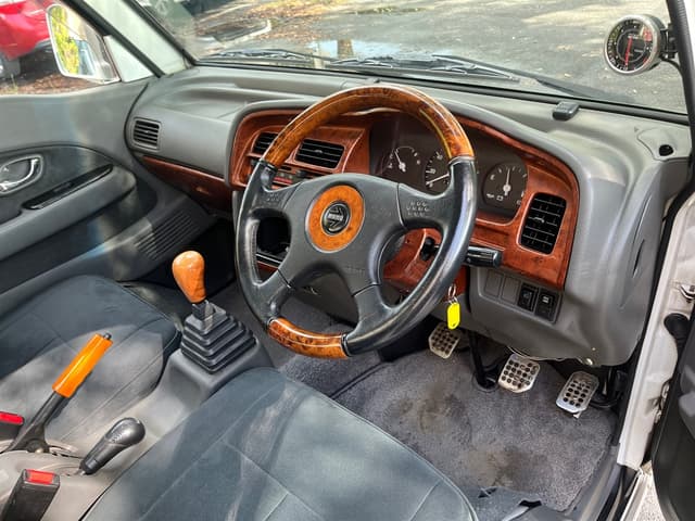 1997 Suzuki Carry JDM car for sale — photo 11 of 16