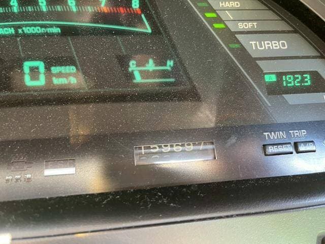 1989 Toyota Soarer JDM car for sale — photo 17 of 20