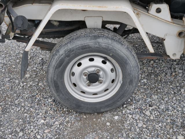 1999 Daihatsu Hijet JDM car for sale — photo 23 of 25