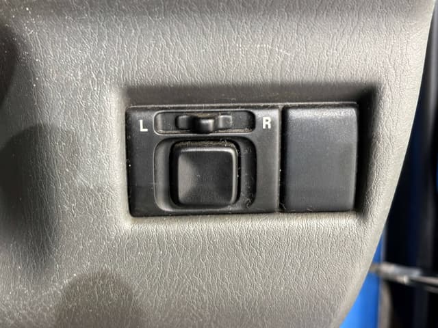 2001 Suzuki Jimny JDM car for sale — photo 21 of 25