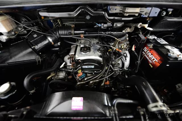 1996 Mitsubishi Delica JDM car for sale — photo 24 of 25