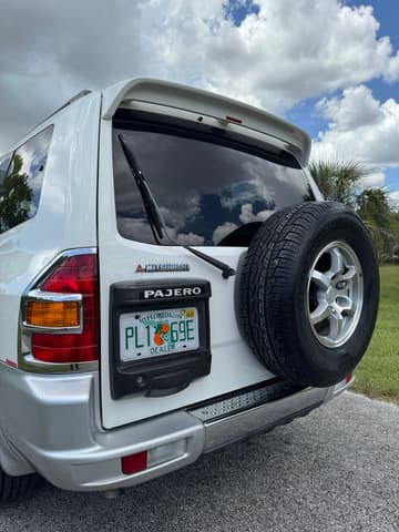 1999 Mitsubishi Pajero JDM car for sale — photo 15 of 25