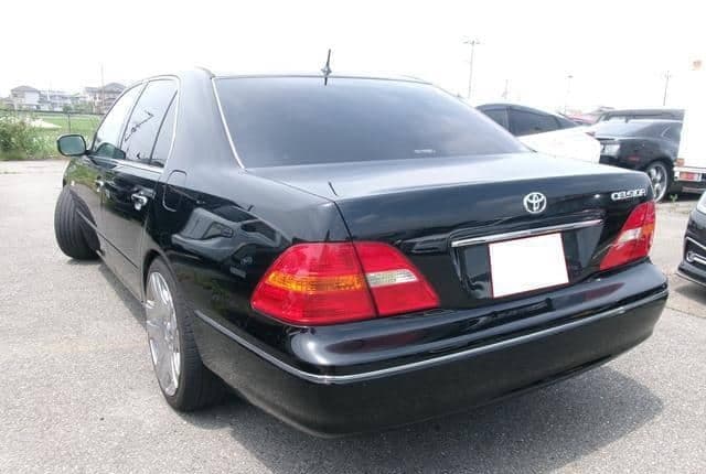 2001 Toyota Celsior JDM car for sale — photo 5 of 17