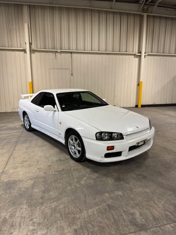 1998 Nissan Skyline JDM car for sale — photo 3 of 25