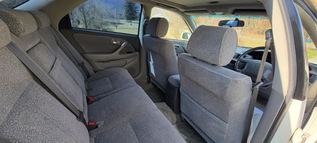 1998 Toyota Mark II JDM car for sale — photo 9 of 22