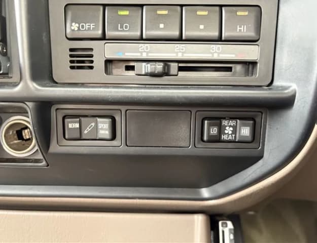 1996 Toyota Land Cruiser JDM car for sale — photo 15 of 25