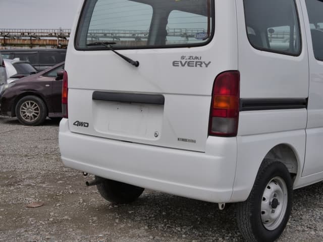 2001 Suzuki Every JDM car for sale — photo 17 of 25