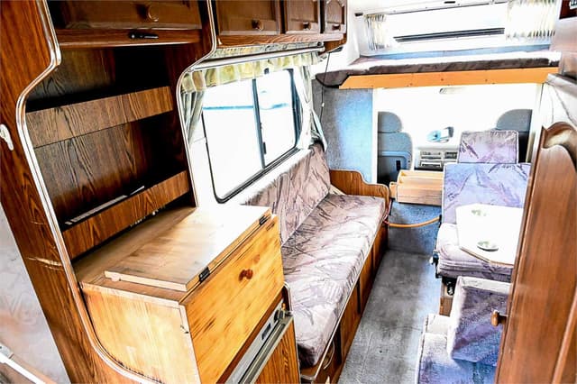 1997 Isuzu Elf JDM car for sale — photo 15 of 25