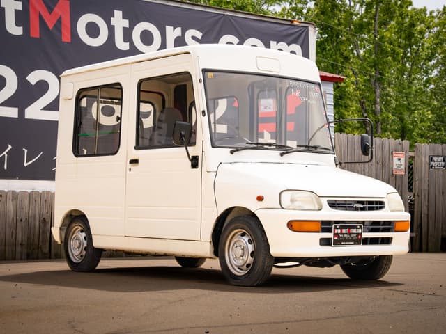 1997 Daihatsu Mira JDM car for sale — photo 3 of 10