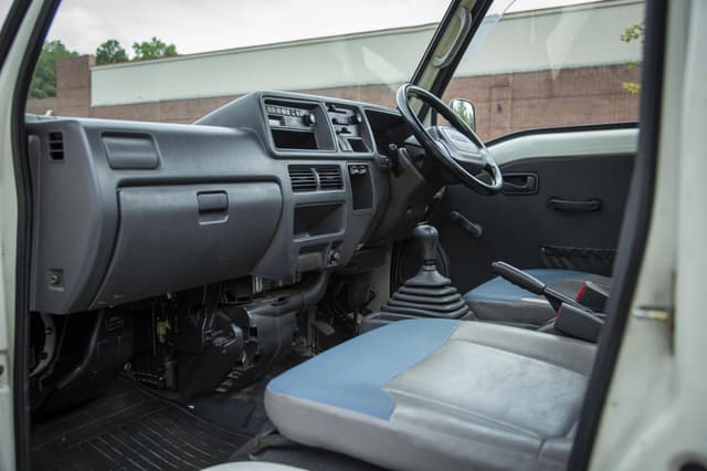 2001 Subaru Sambar JDM car for sale — photo 14 of 16