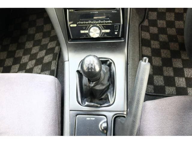 1989 Nissan Silvia JDM car for sale — photo 9 of 16
