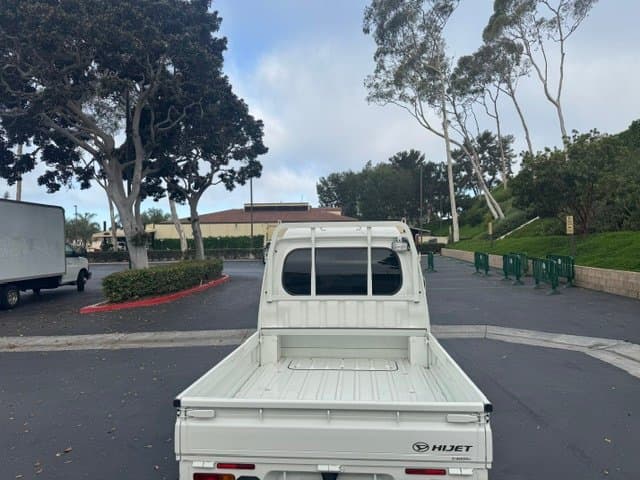 2022 Daihatsu Hijet JDM car for sale — photo 6 of 14