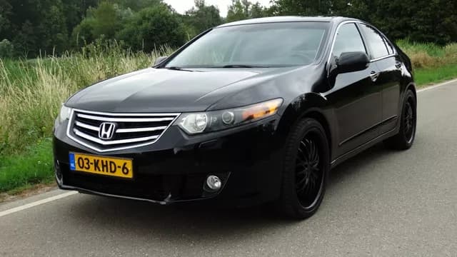 2009 Honda Accord JDM car for sale — photo 2 of 24