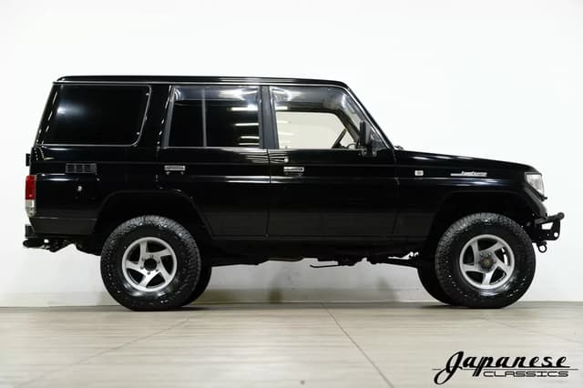 1994 Toyota Land Cruiser JDM car for sale — photo 5 of 25