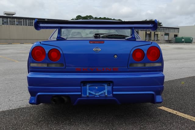 1998 Nissan Skyline JDM car for sale — photo 8 of 17