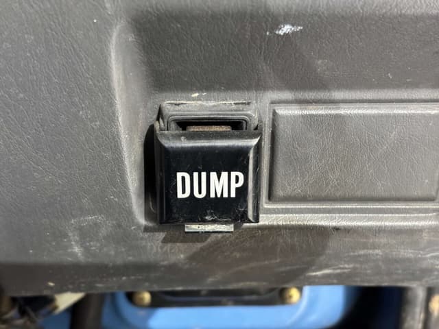 1995 Daihatsu Hijet JDM car for sale — photo 18 of 25