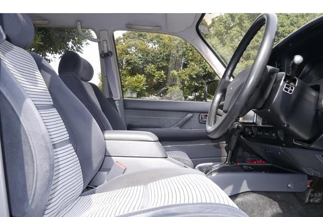 1994 Toyota Land Cruiser JDM car for sale — photo 22 of 25