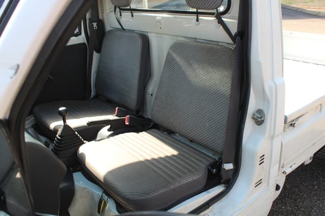 1999 Daihatsu Hijet JDM car for sale — photo 20 of 25