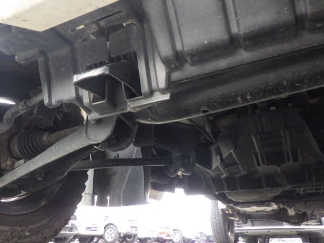 2005 Suzuki Carry JDM car for sale — photo 16 of 24