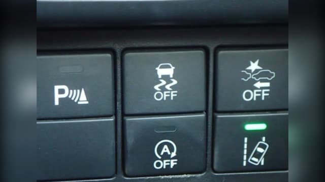 2015 Honda Odyssey JDM car for sale — photo 14 of 14