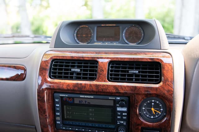 2001 Toyota Land Cruiser Prado JDM car for sale — photo 12 of 21