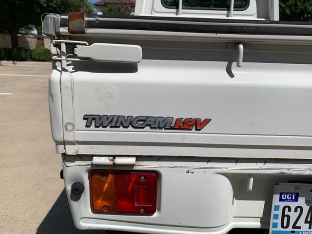 1997 Daihatsu Hijet JDM car for sale — photo 6 of 11