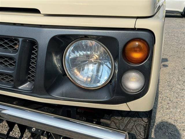 1995 Suzuki Jimny JDM car for sale — photo 11 of 20