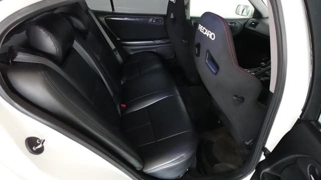 1999 Toyota Aristo JDM car for sale — photo 13 of 19