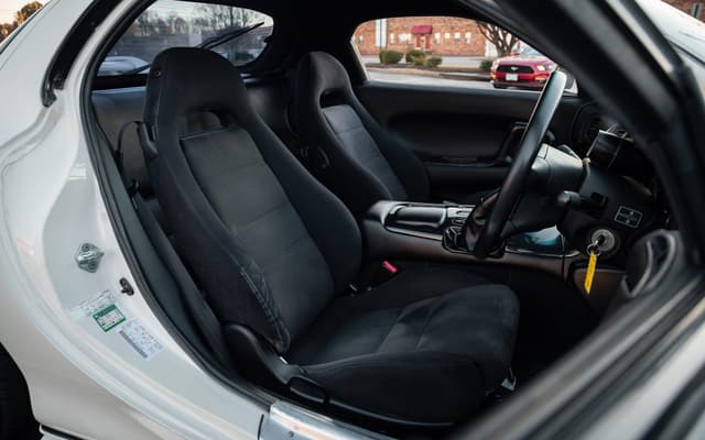 1997 Mazda RX-7 JDM car for sale — photo 4 of 9