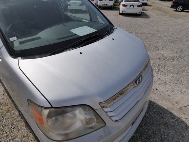 2001 Toyota Noah JDM car for sale — photo 12 of 25