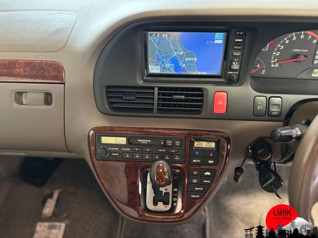 2000 Honda Odyssey JDM car for sale — photo 12 of 24
