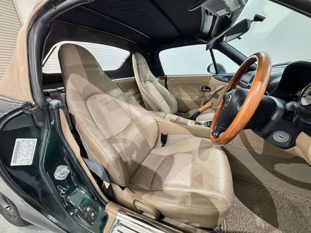 2001 Mazda Roadster (Eunos Roadster / MX-5) JDM car for sale — photo 15 of 25