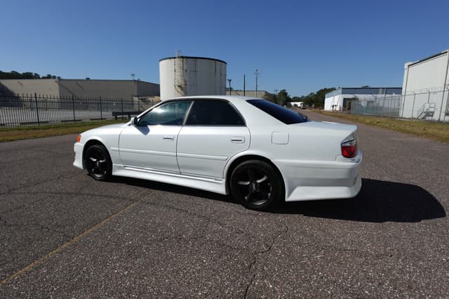 1998 Toyota Chaser JDM car for sale — photo 10 of 18