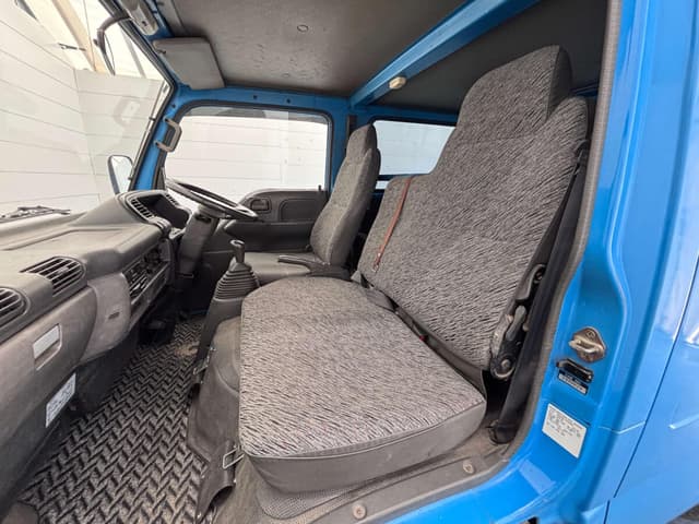 1999 Isuzu Elf JDM car for sale — photo 14 of 25