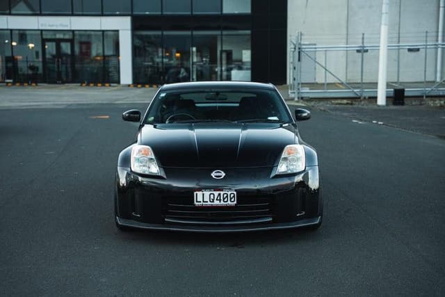 2004 Nissan Fairlady Z JDM car for sale — photo 5 of 8