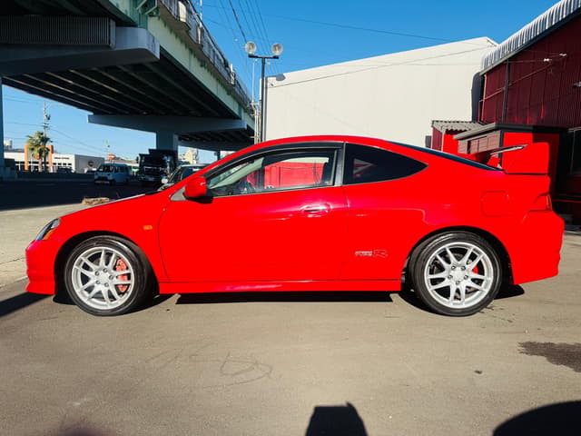Honda Integra JDM car for sale — photo 13 of 25