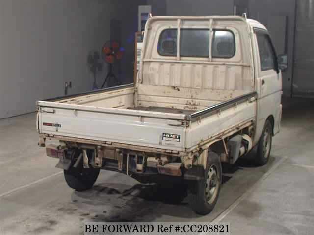 2000 Daihatsu Hijet JDM car for sale — photo 2 of 8